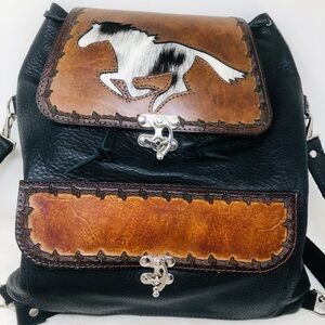 No Brand Black and Brown Leather Backpack with Animal Hair and Horse Design